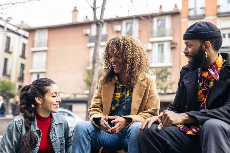 Friends-Meeting-In-The-City-how-to-begin-self-discovery