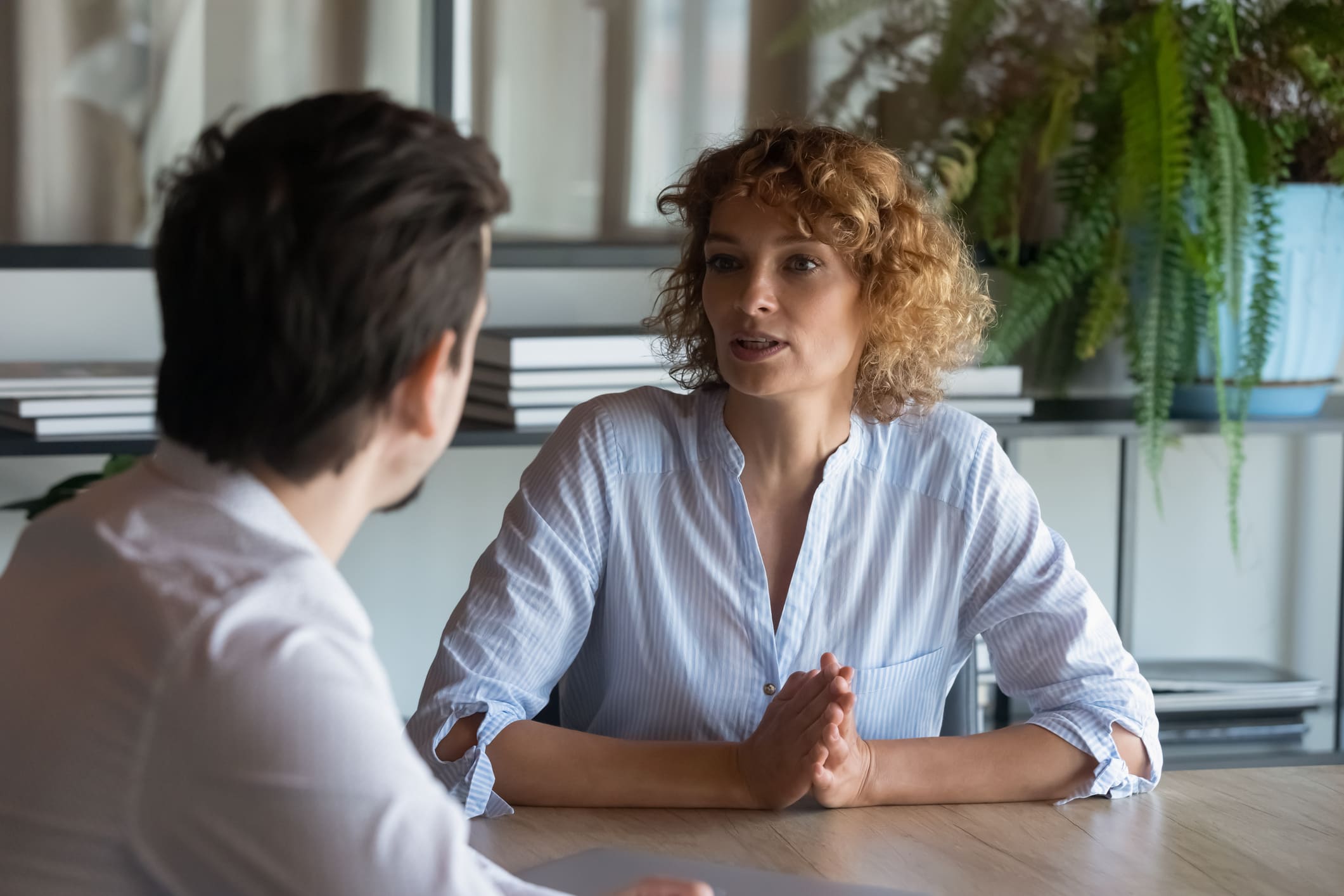 Woman-establishing-boundaries-in-a-clear-manner-effects-of-peer-pressure