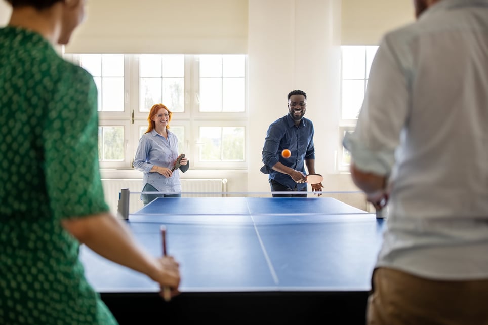 coworkers-playing-table-tennis-rage-quitting