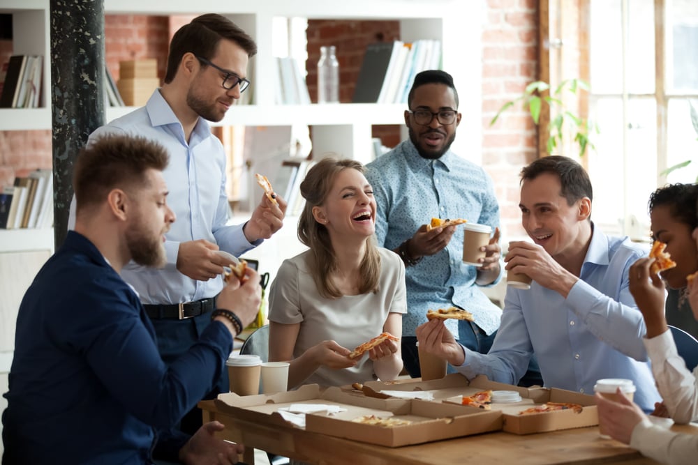 happy-team-eating-at-work-gratitude-at-work